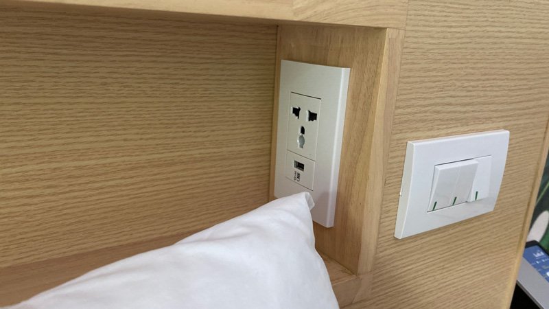 Lub-d-Chaweng-Koh-Samui-Sockets